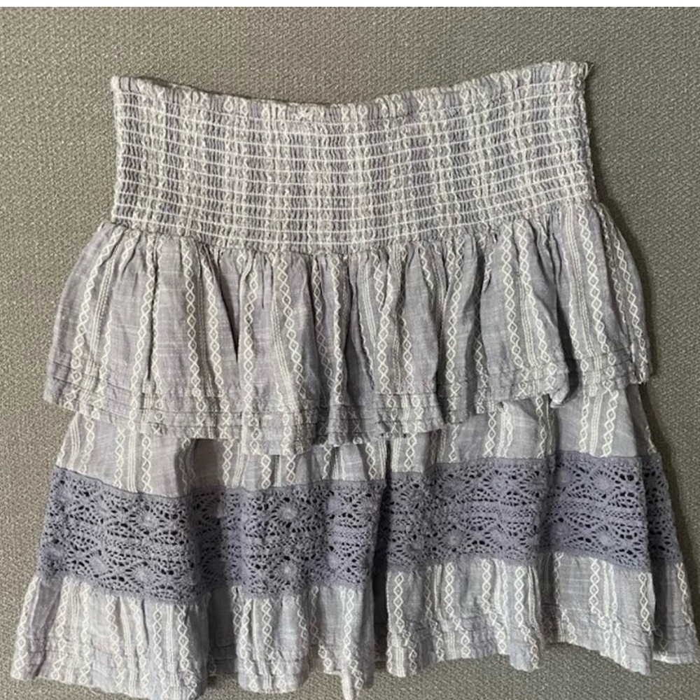 Elan Light Gray Smocked Tiered Lace-Trim Mini Skirt